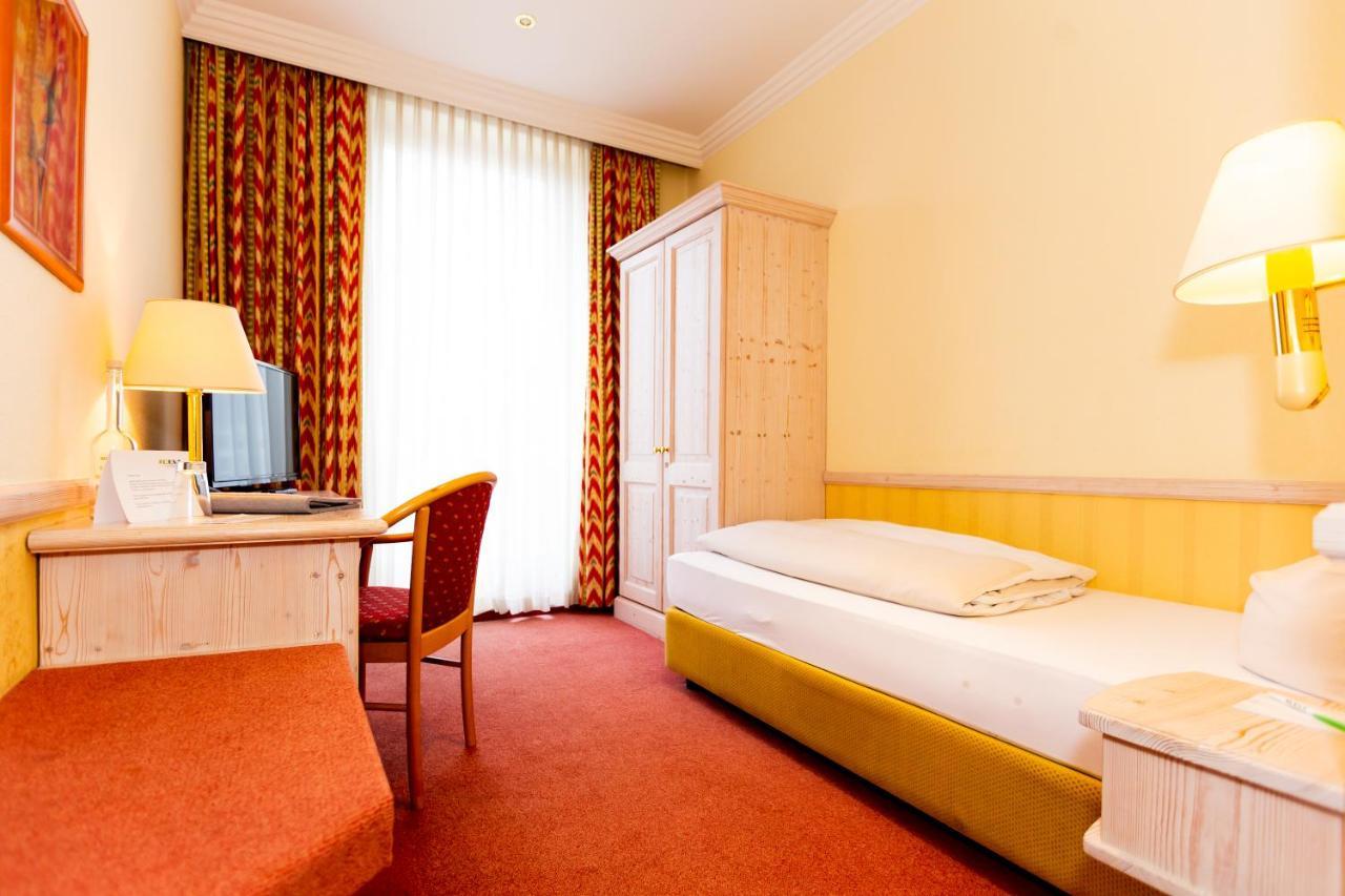 Parkhotel טראונשטיין מראה חיצוני תמונה