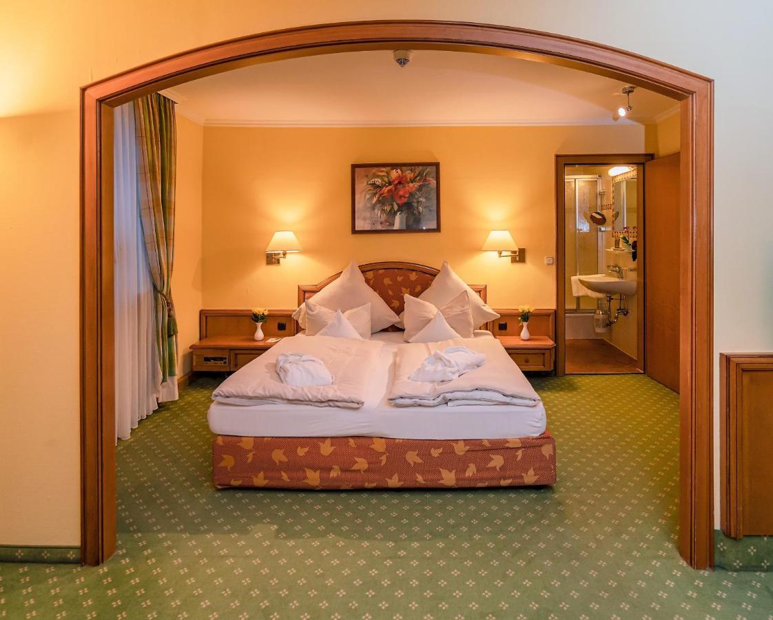 Parkhotel טראונשטיין מראה חיצוני תמונה