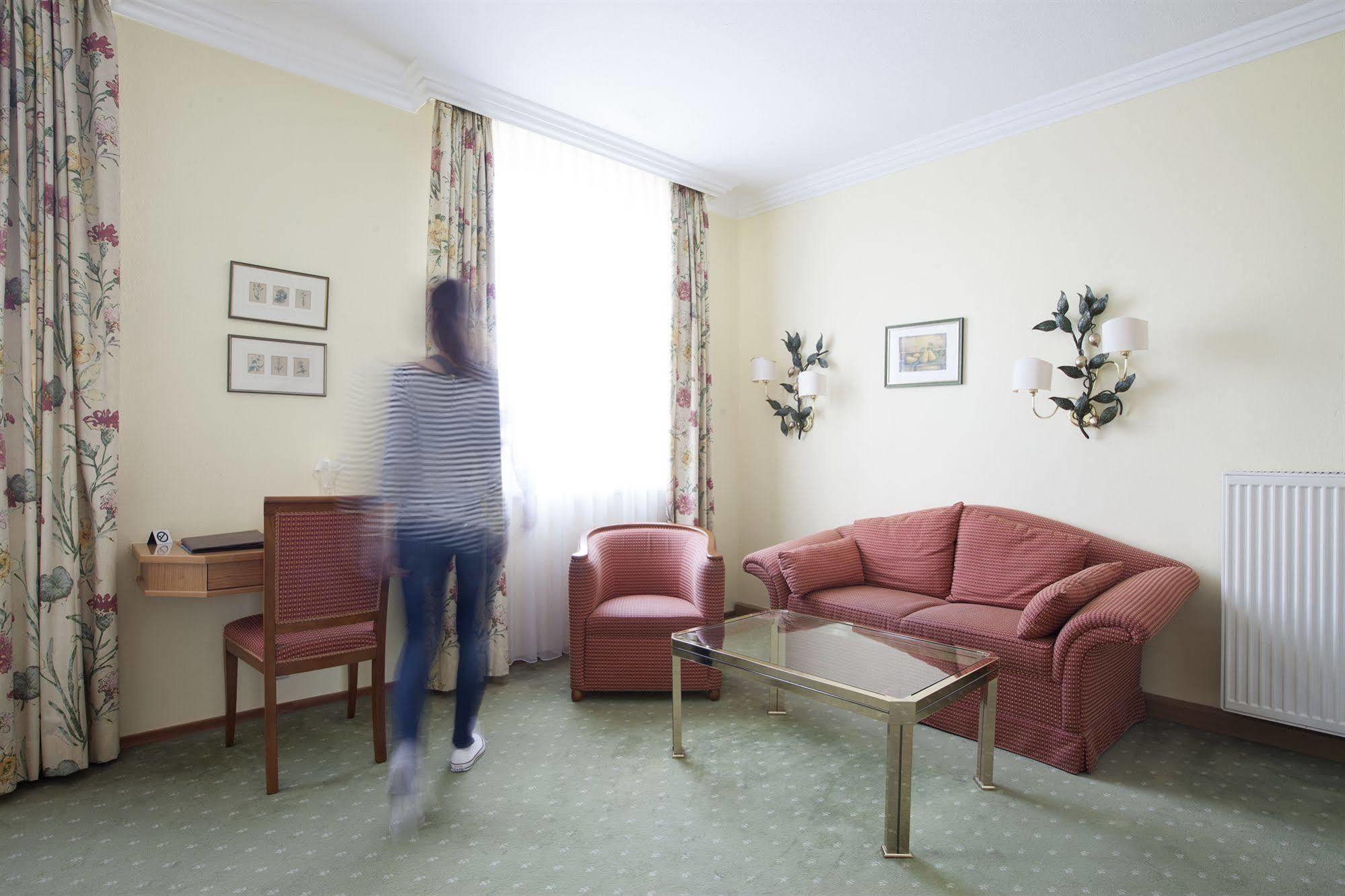 Parkhotel טראונשטיין מראה חיצוני תמונה
