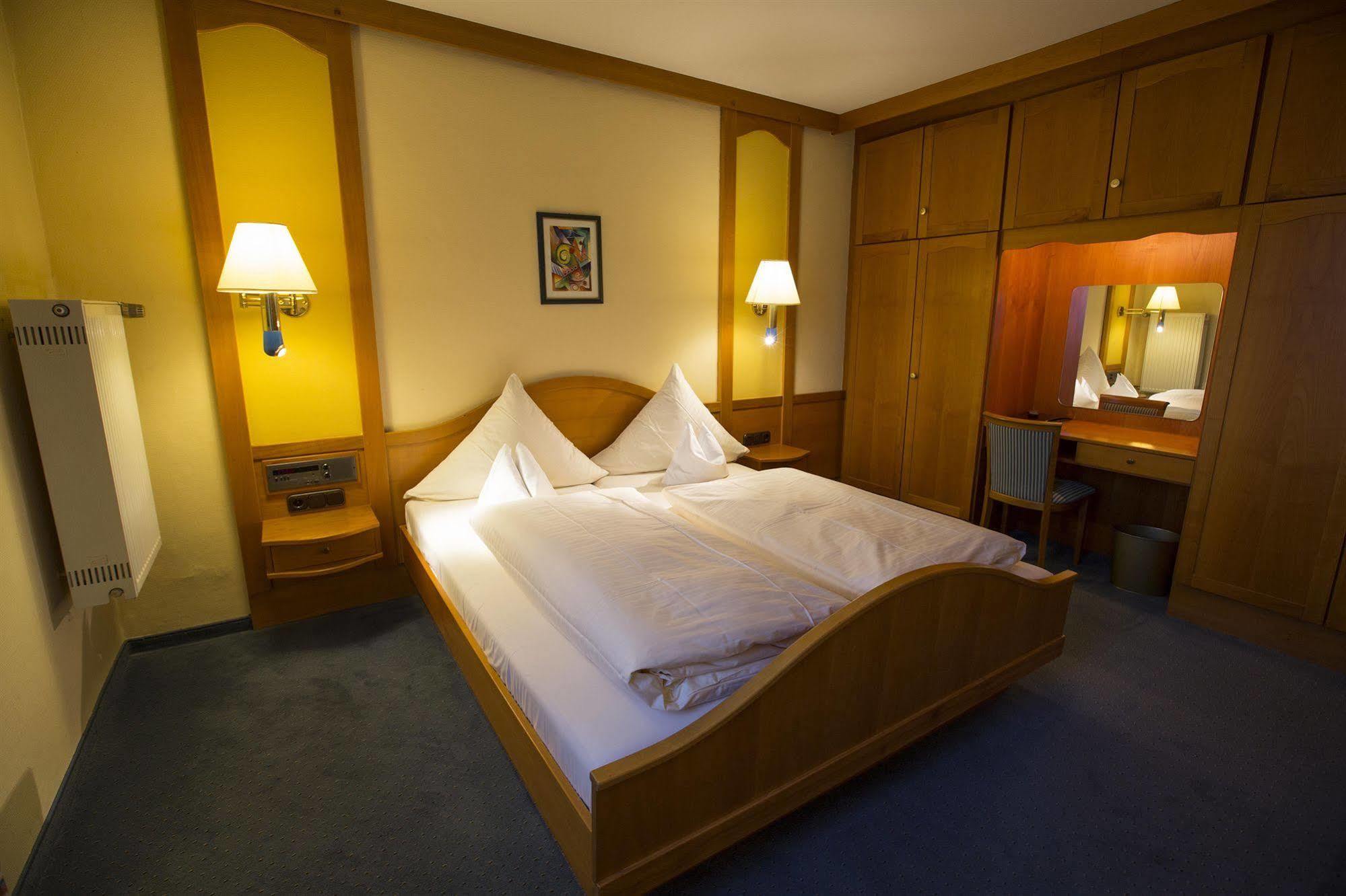 Parkhotel טראונשטיין מראה חיצוני תמונה