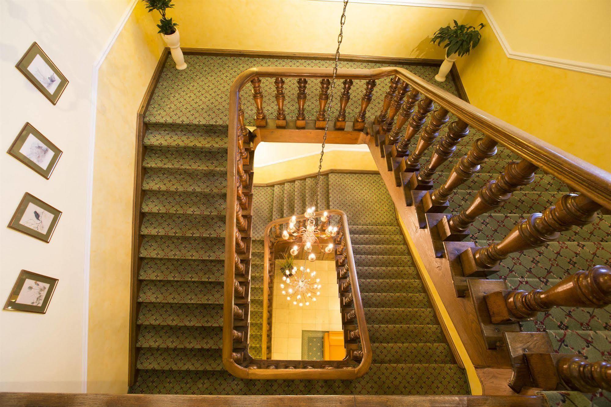 Parkhotel טראונשטיין מראה חיצוני תמונה